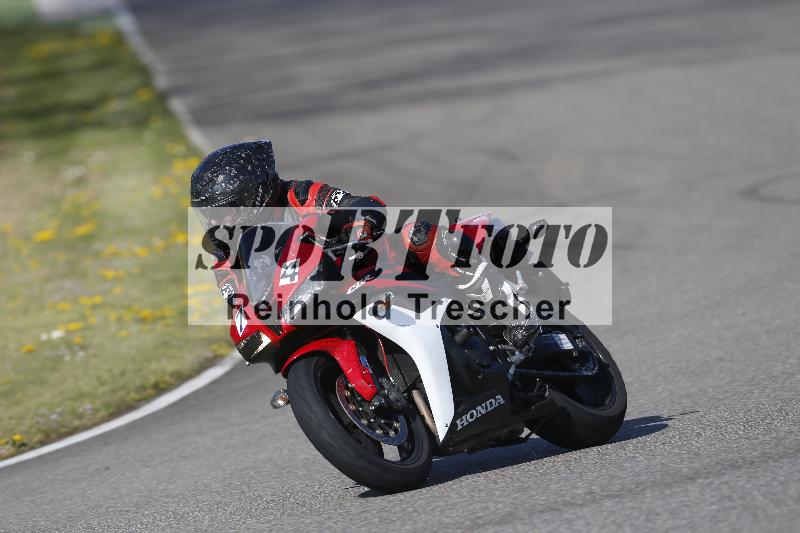 /06 08.04.2026 Cornu Master School ADR/Gruppe blau/74